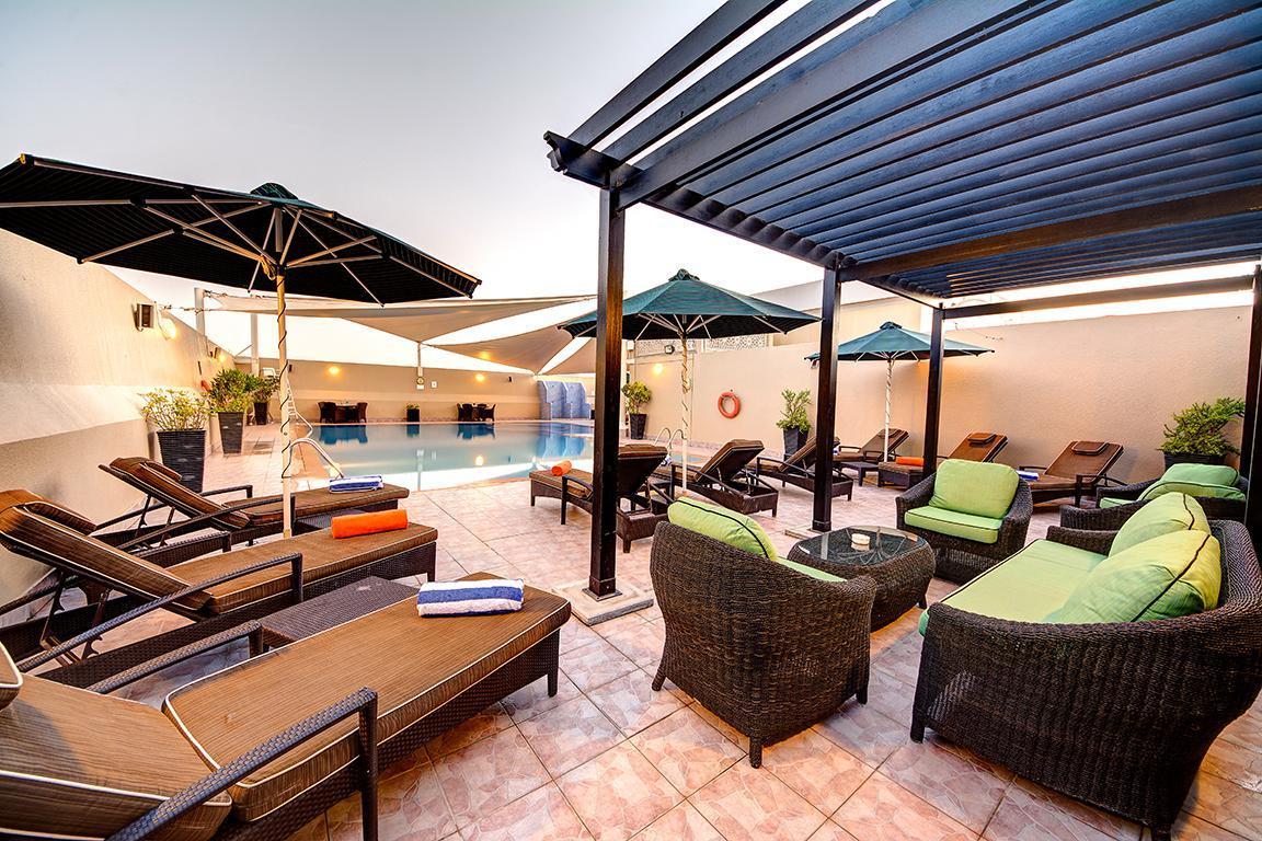 Al Khoory Hotel Apartamentos Al Barsha Dubái Exterior foto